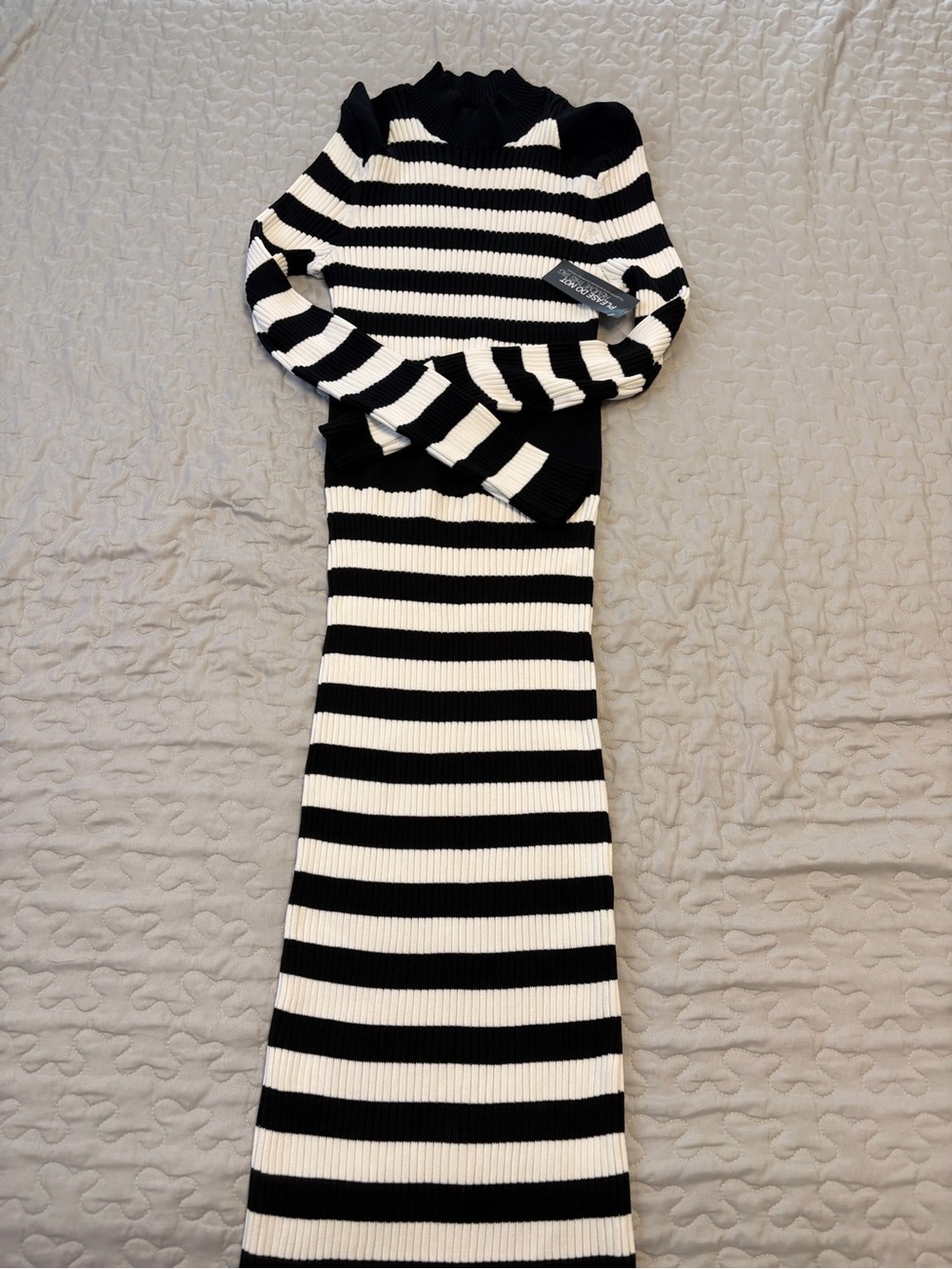 Black & White Striped Long Sleeve Knit Dress